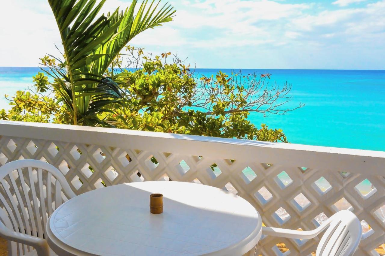 Beach Front Hotelオーチョ・リオス エクステリア 写真